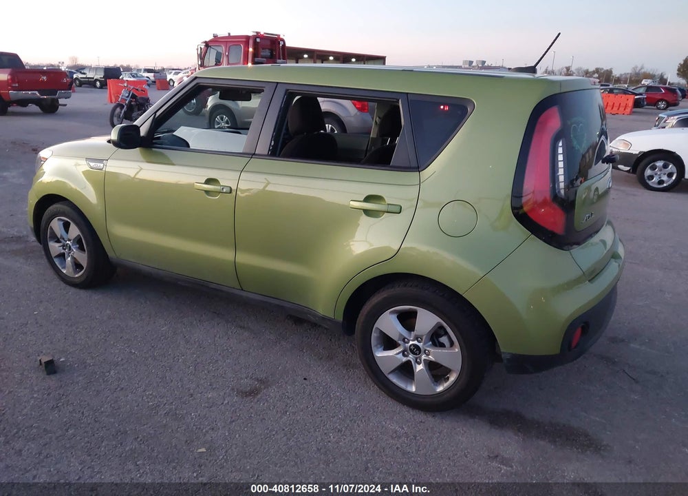 2017 KIA SOUL VIN: KNDJN2A25H7883887