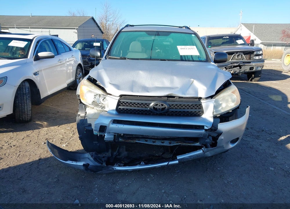 2008 TOYOTA RAV4 VIN: JTMBD33V985207684
