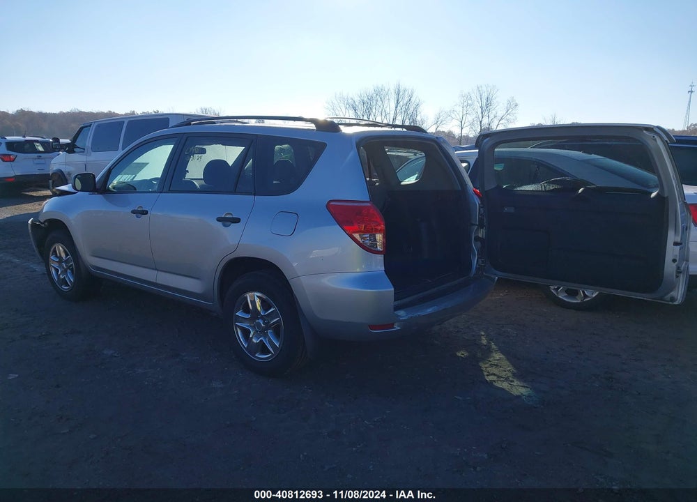2008 TOYOTA RAV4 VIN: JTMBD33V985207684