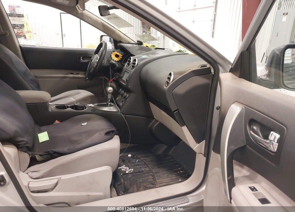 2013 NISSAN ROGUE SV VIN: JN8AS5MT1DW008440
