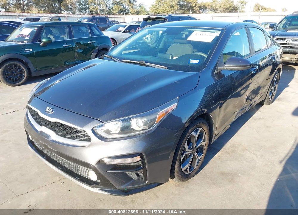 2019 KIA FORTE LXS VIN: 3KPF24AD2KE051846