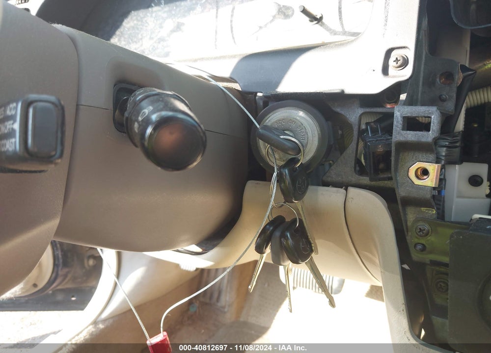 1998 TOYOTA AVALON XLS VIN: 4T1BF18B3WU230065