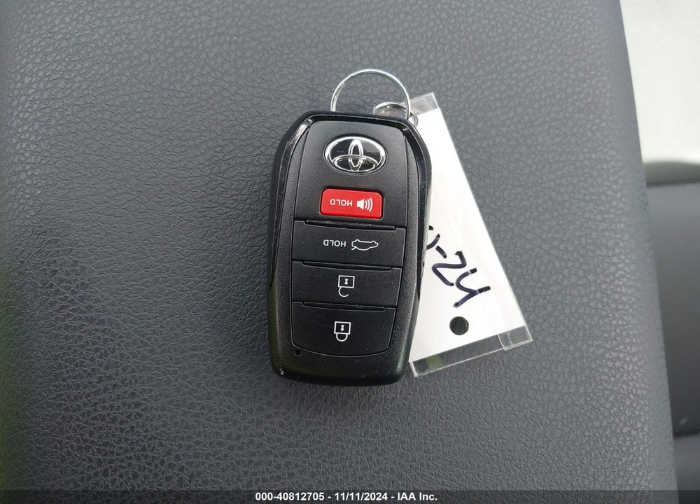 2025 TOYOTA CAMRY SE VIN: 4T1DAACK7SU508233