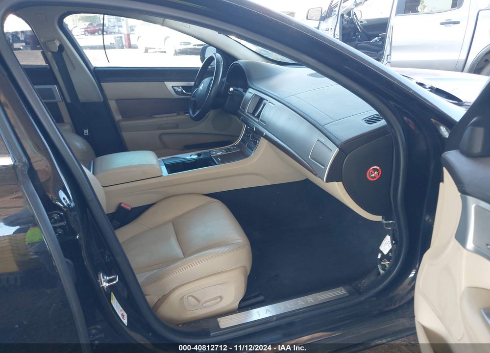 2013 JAGUAR XF V6 SC VIN: SAJWA0E74D8S91480