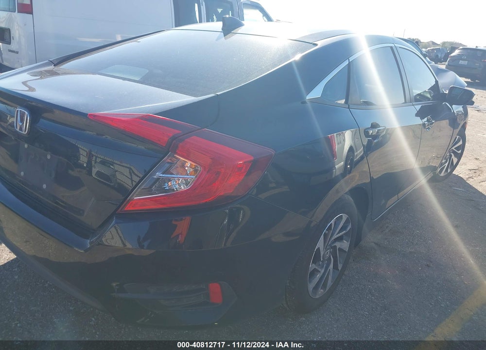 2018 HONDA CIVIC EX VIN: 2HGFC2F76JH547547