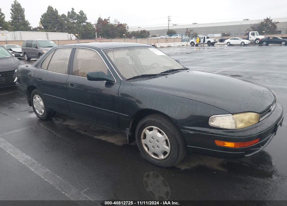 1994 TOYOTA CAMRY LE VIN: JT2SK12E7R0196865