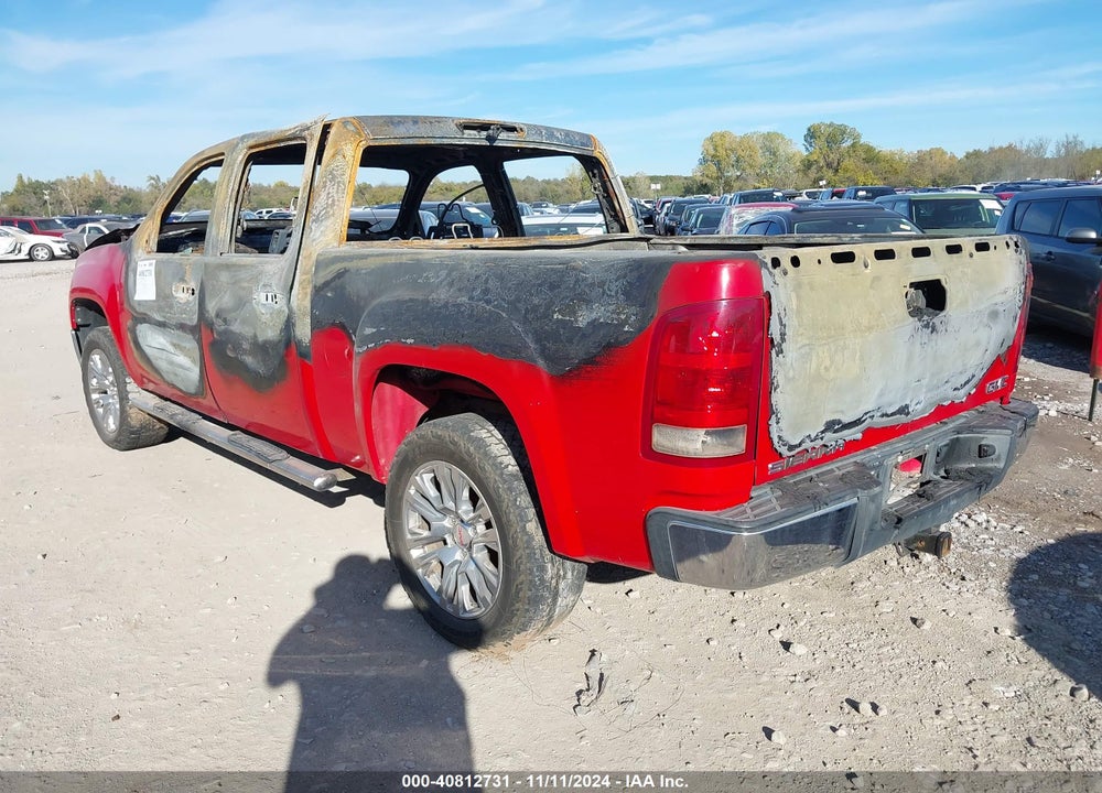 2011 GMC SIERRA 1500 SL VIN: 3GTP2UEA0BG112460