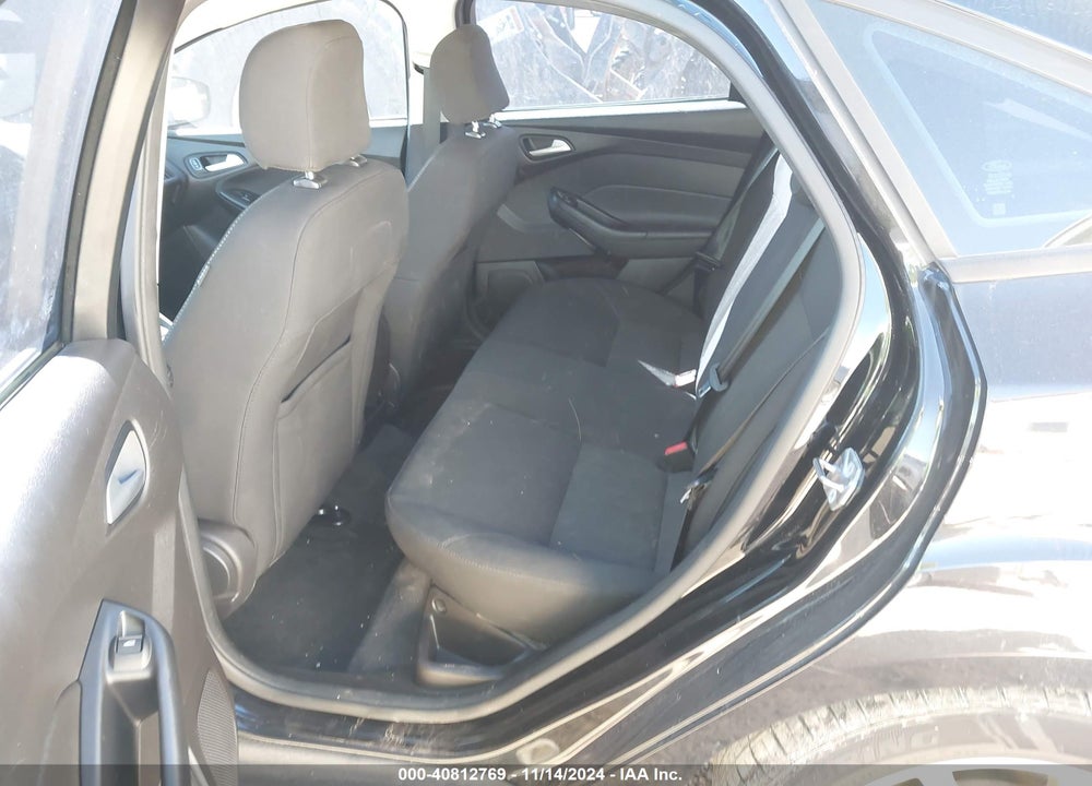 2016 FORD FOCUS SE VIN: 1FADP3F20GL291458