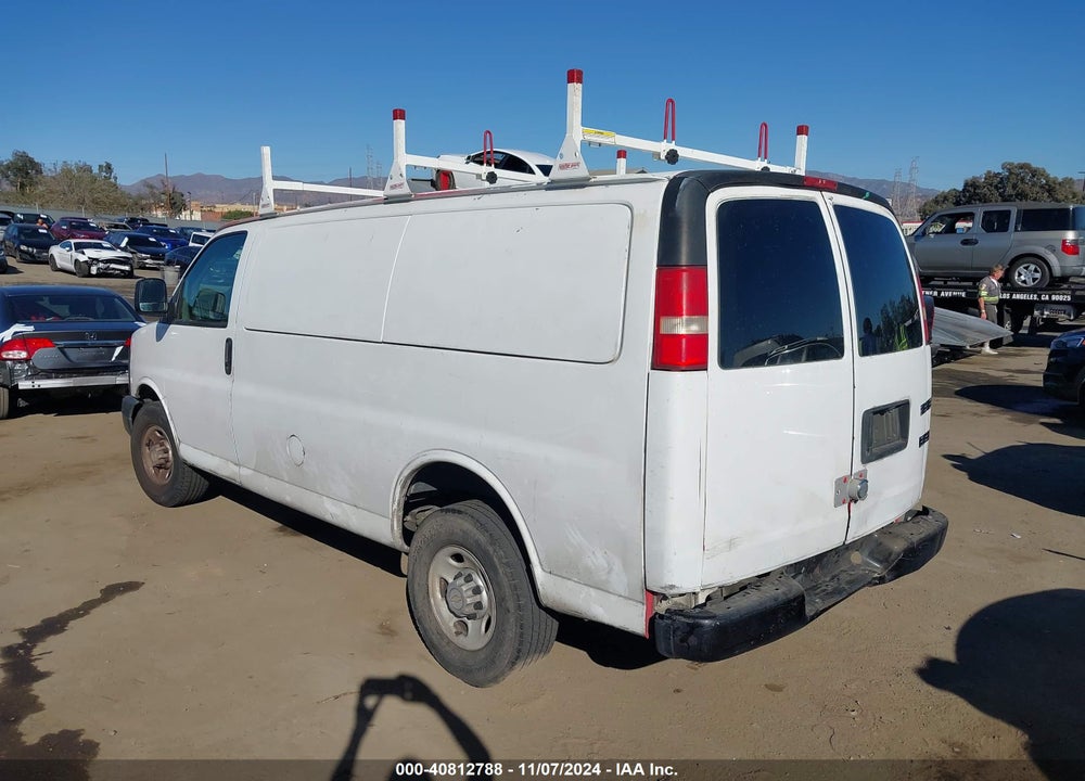2010 CHEVROLET EXPRESS 2500 WORK VAN VIN: 1GCZGFBA1A1100633