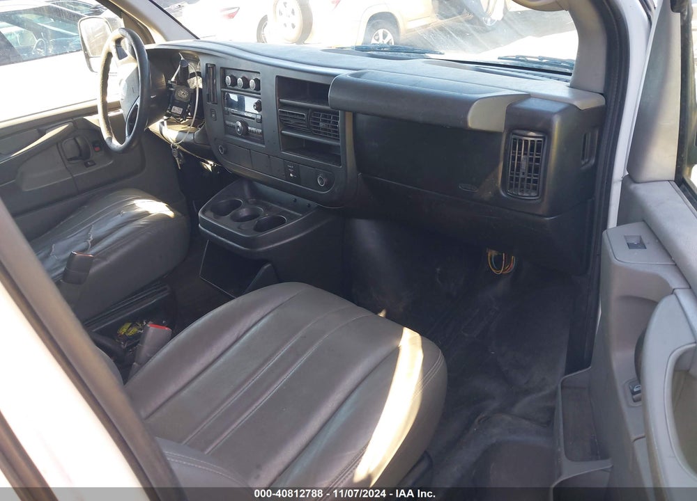 2010 CHEVROLET EXPRESS 2500 WORK VAN VIN: 1GCZGFBA1A1100633