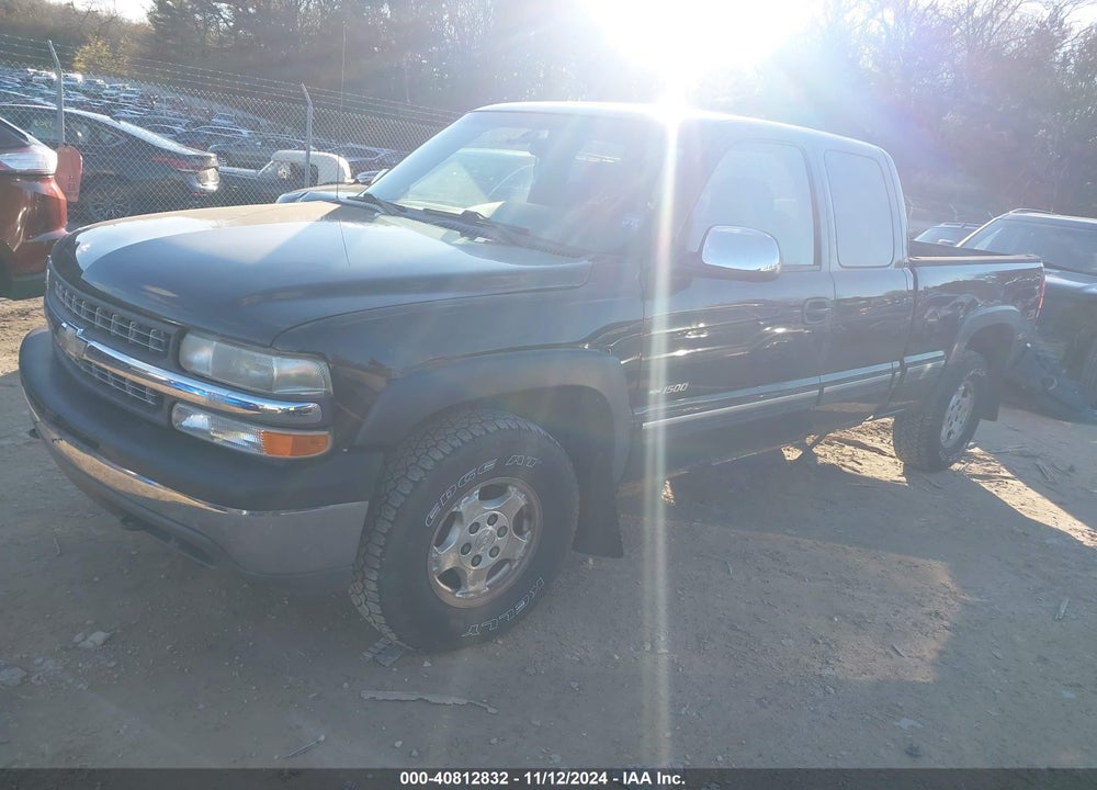 2001 CHEVROLET SILVERADO 1500 LS VIN: 2GCEK19T011226323