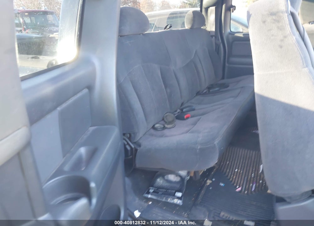 2001 CHEVROLET SILVERADO 1500 LS VIN: 2GCEK19T011226323
