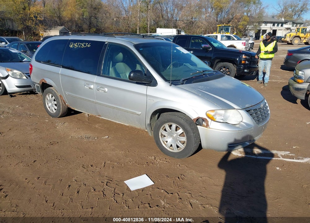 2005 CHRYSLER TOWN & COUNTRY TOURING VIN: 2C4GP54LX5R383437