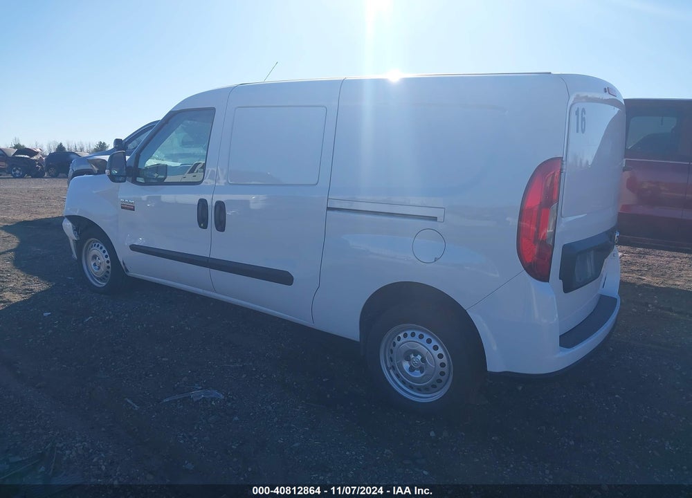 2022 RAM PROMASTER CITY CARGO VAN VIN: ZFBHRFAB9N6Y06552