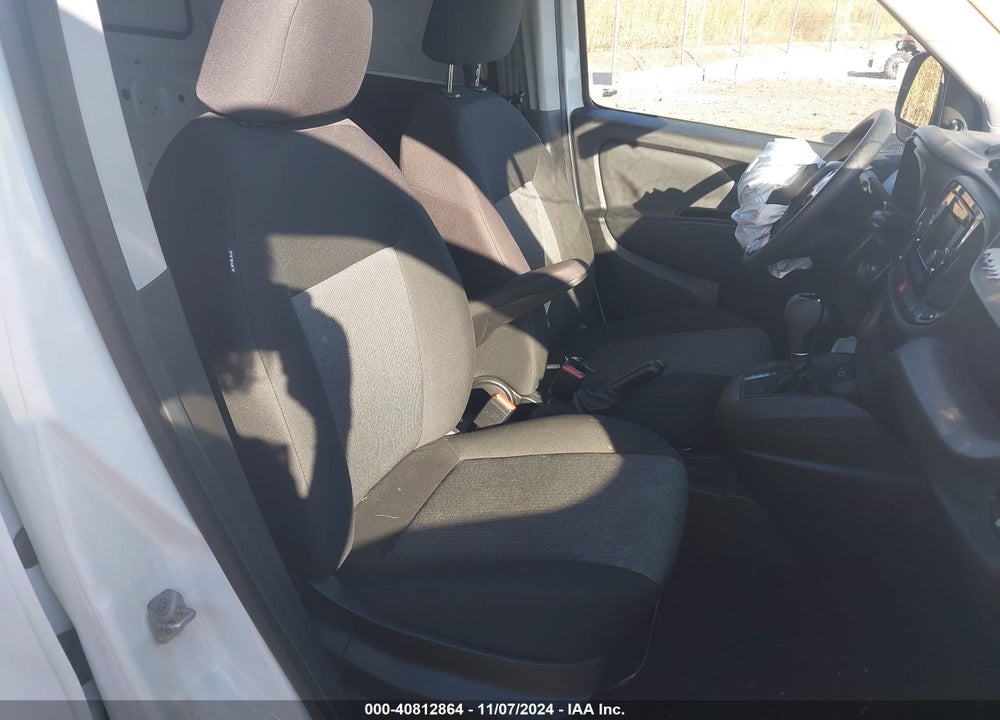 2022 RAM PROMASTER CITY CARGO VAN VIN: ZFBHRFAB9N6Y06552