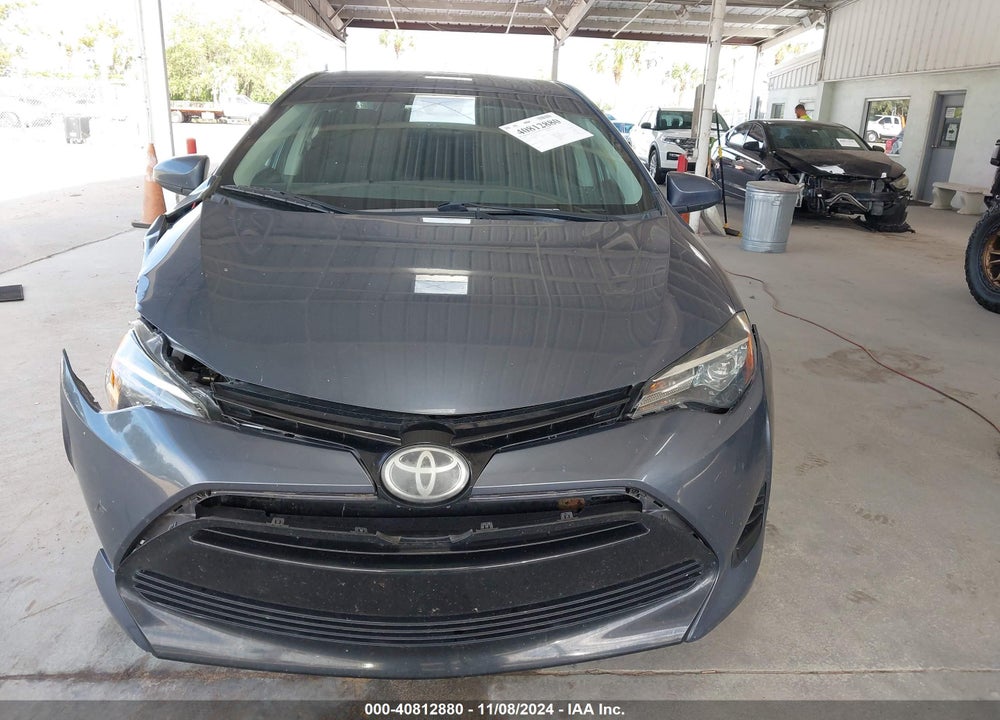 2018 TOYOTA COROLLA LE VIN: 5YFBURHE3JP842503