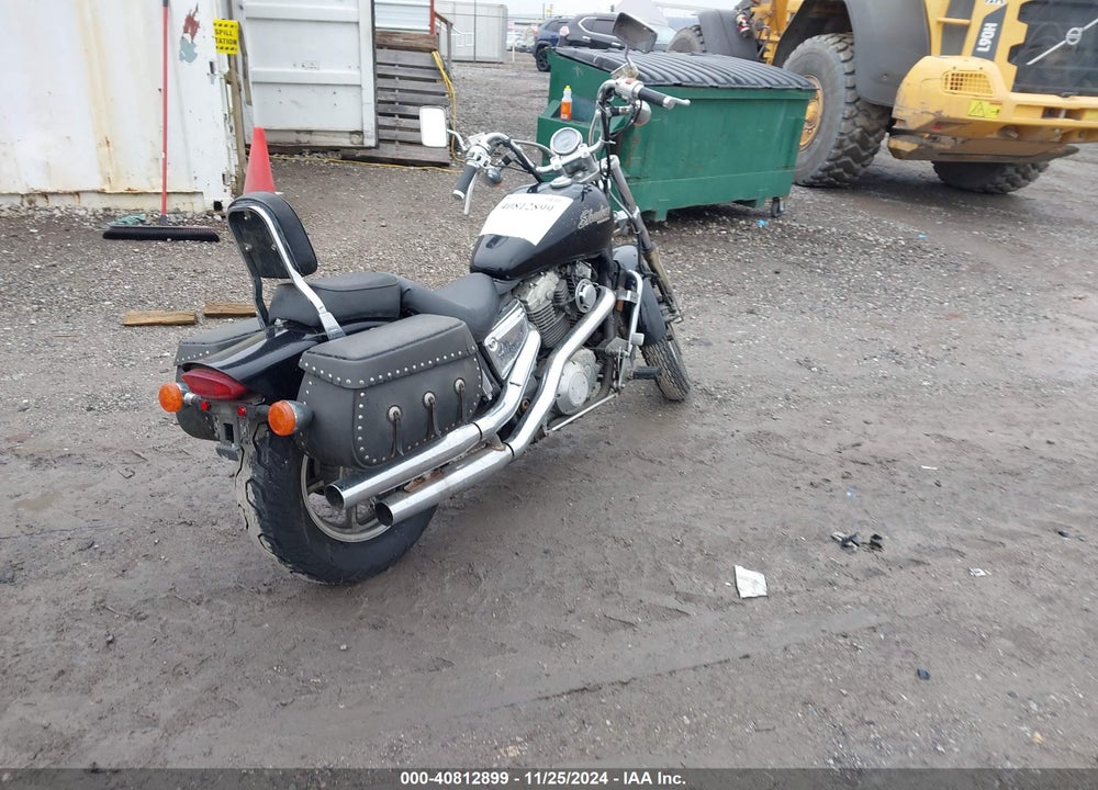 1988 HONDA VT1100 C VIN: 1HFSC1806JA303926