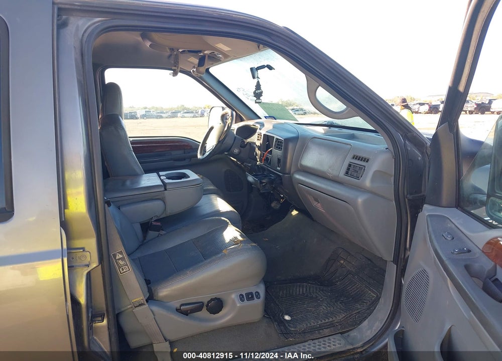 2002 FORD F-250 VIN: 1FTNW21F82ED70492