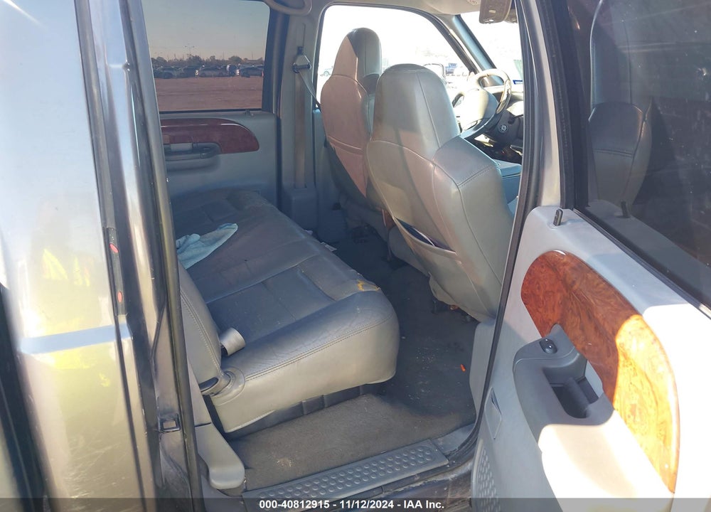 2002 FORD F-250 VIN: 1FTNW21F82ED70492