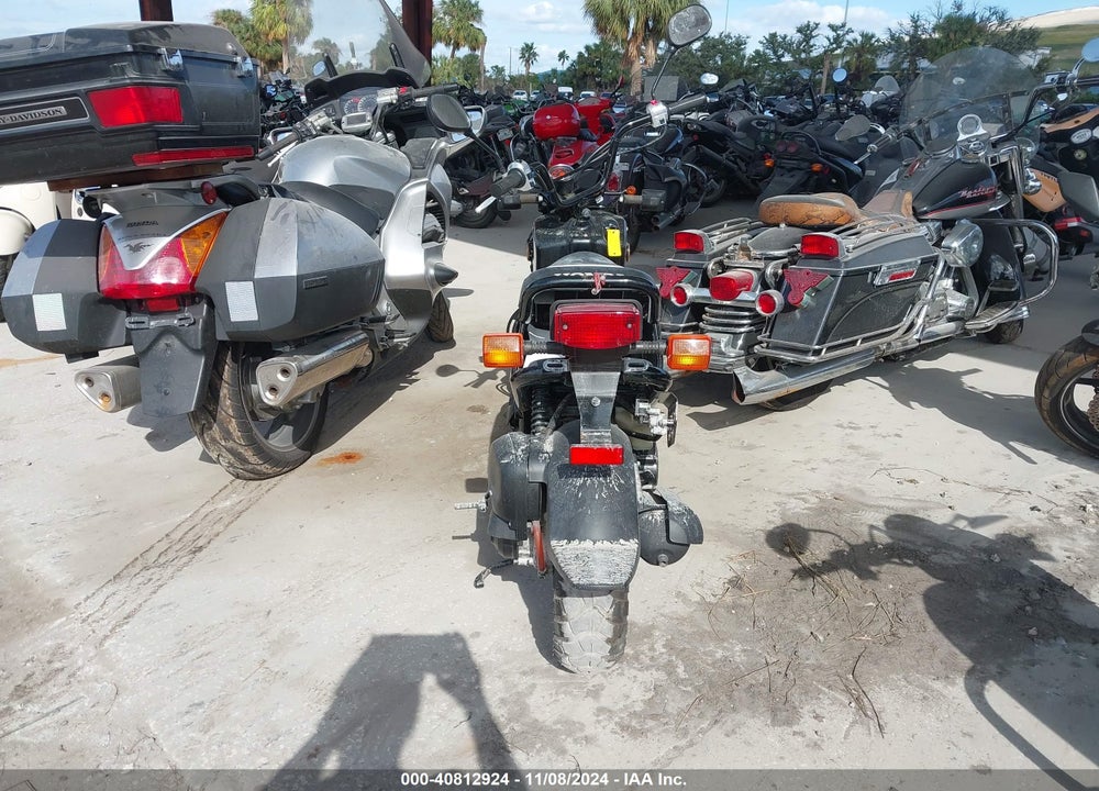 2014 HONDA NPS50 VIN: JH2AF5810EK203924