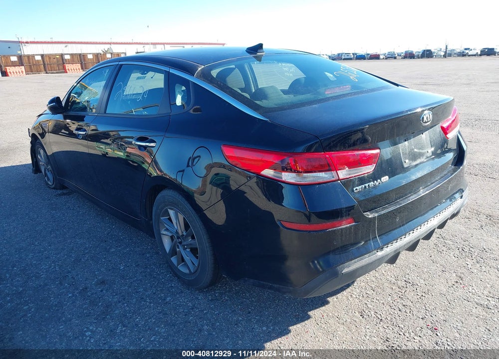 2020 KIA OPTIMA LX VIN: 5XXGT4L37LG451870
