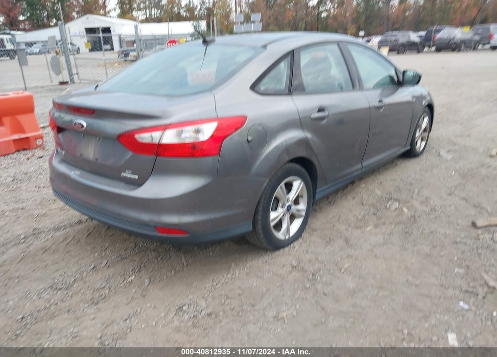 2014 FORD FOCUS SE VIN: 1FADP3F23EL252411