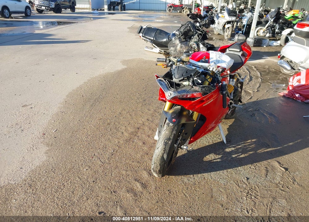 2015 DUCATI SUPERBIKE 1299 PANIGALE/S VIN: ZDM14BYW9FB003042