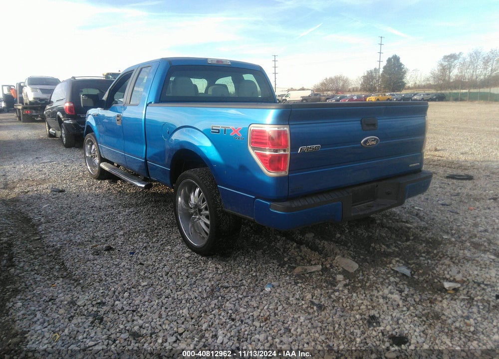 2011 FORD F-150 STX VIN: 1FTFX1EF7BFB27935