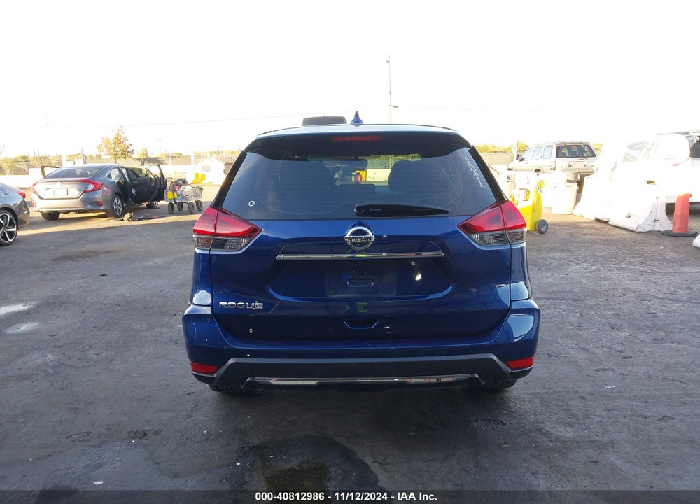 2018 NISSAN ROGUE S VIN: JN8AT2MT0JW452478