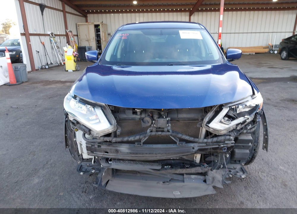 2018 NISSAN ROGUE S VIN: JN8AT2MT0JW452478