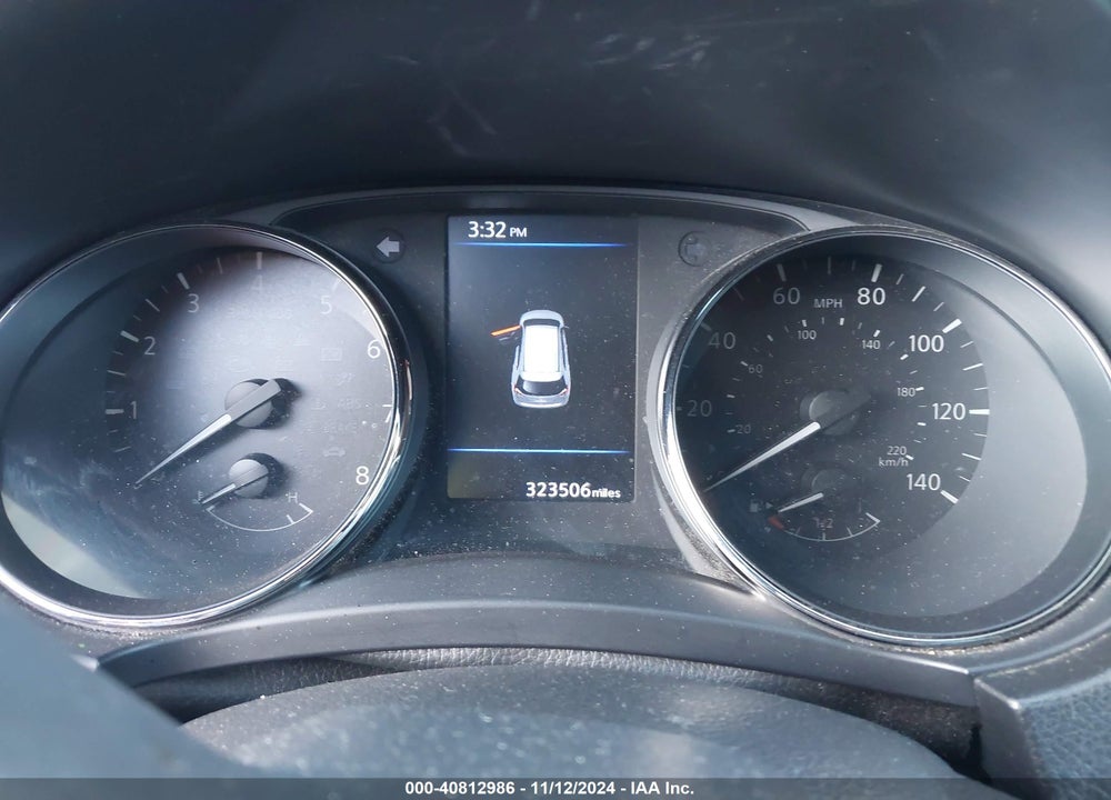 2018 NISSAN ROGUE S VIN: JN8AT2MT0JW452478