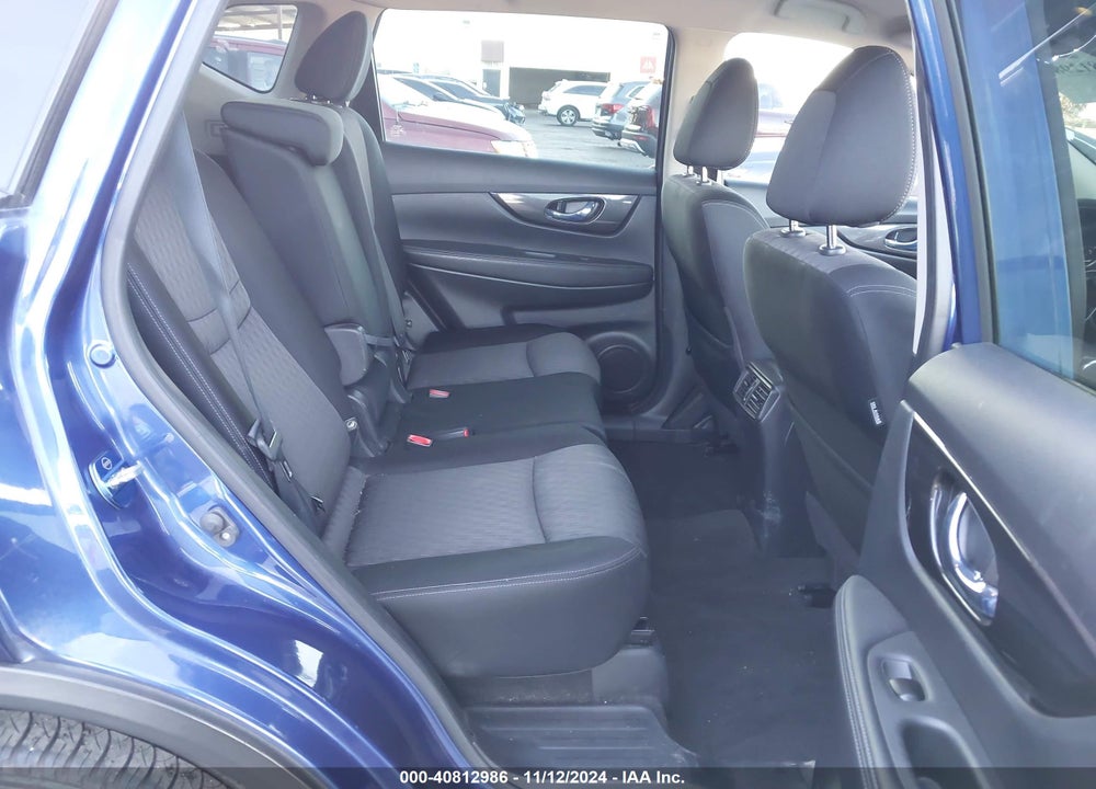 2018 NISSAN ROGUE S VIN: JN8AT2MT0JW452478