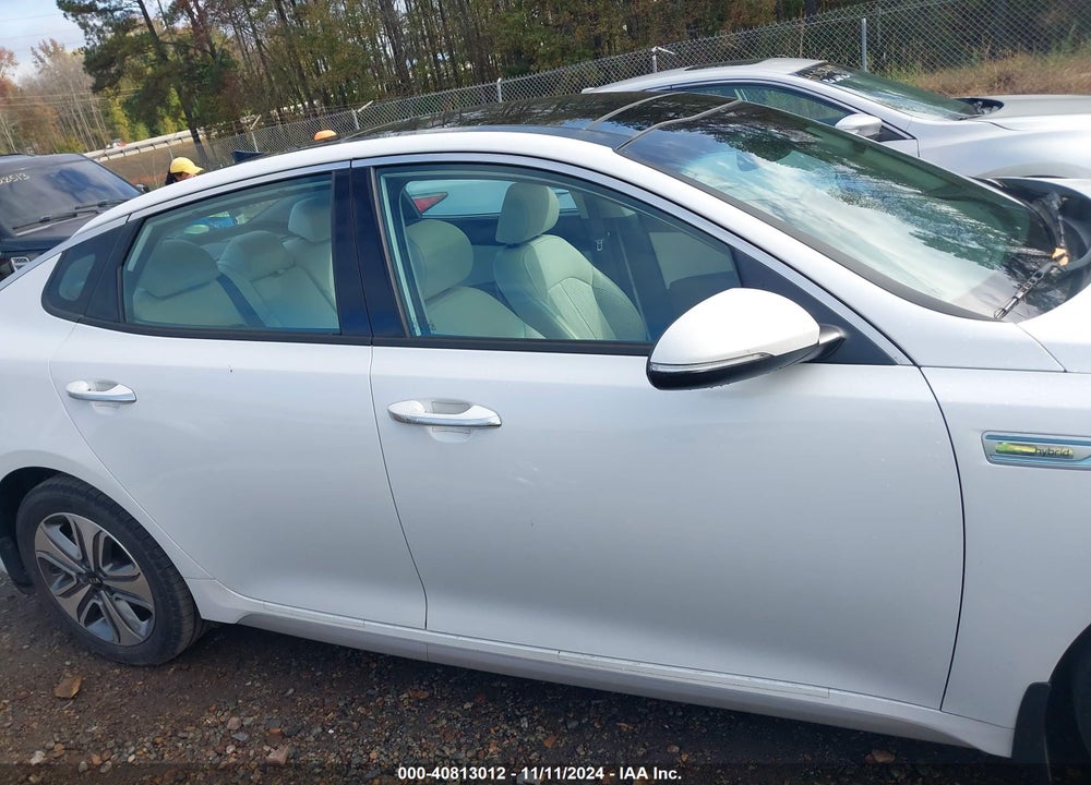2018 KIA OPTIMA HYBRID EX VIN: KNAGU4LE9J5021223