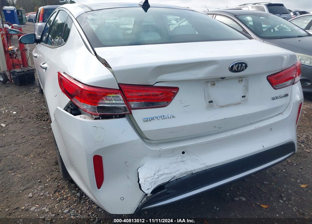 2018 KIA OPTIMA HYBRID EX VIN: KNAGU4LE9J5021223