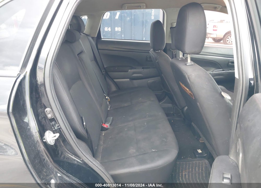 2014 MITSUBISHI OUTLANDER SPORT ES VIN: 4A4AP3AUXEE031567