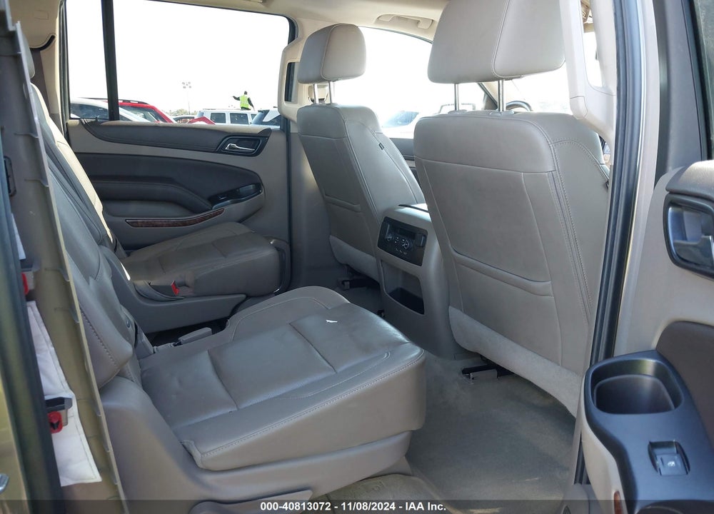 2017 CHEVROLET SUBURBAN PREMIER VIN: 1GNSKJKC4HR274591