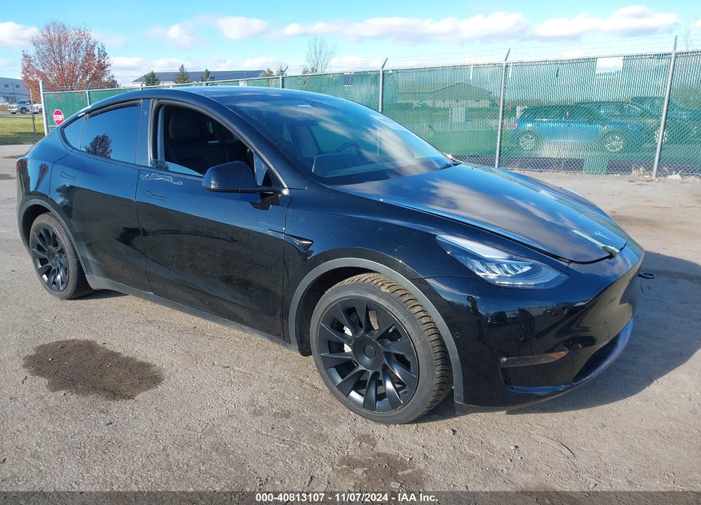 2021 TESLA MODEL Y LONG RANGE DUAL MOTOR ALL-WHEEL DRIVE VIN: 5YJYGDEE2MF286886