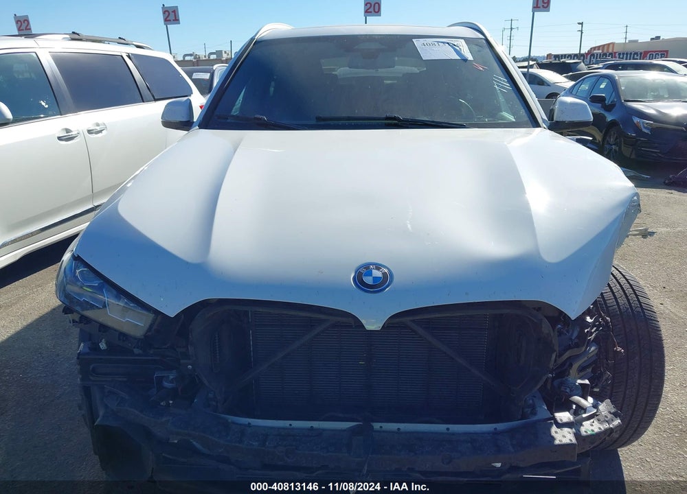 2024 BMW X5 PHEV XDRIVE50E VIN: 5UX43EU08R9T33098