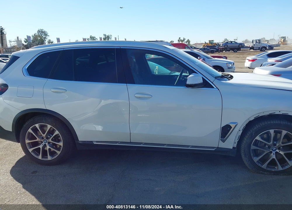 2024 BMW X5 PHEV XDRIVE50E VIN: 5UX43EU08R9T33098