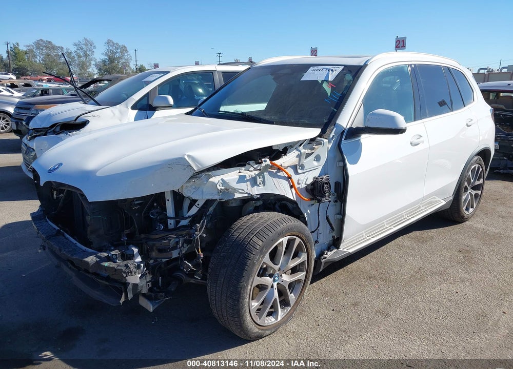 2024 BMW X5 PHEV XDRIVE50E VIN: 5UX43EU08R9T33098