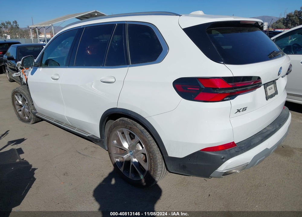 2024 BMW X5 PHEV XDRIVE50E VIN: 5UX43EU08R9T33098