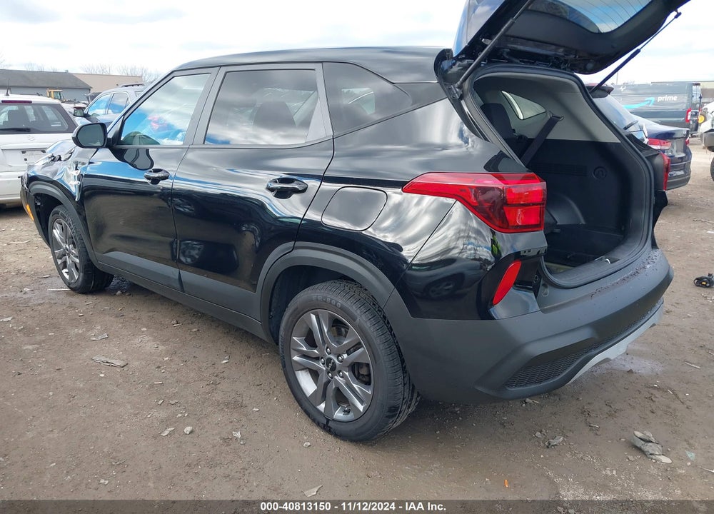 2022 KIA SELTOS LX VIN: KNDEPCAA7N7256239
