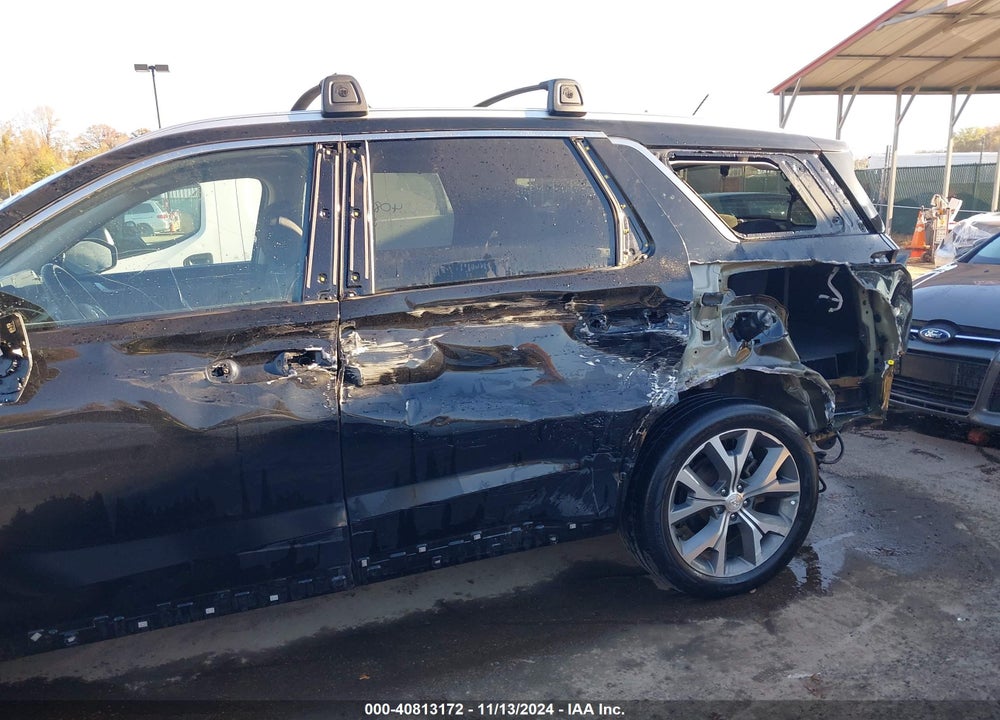 2022 HYUNDAI PALISADE SEL VIN: KM8R3DHE9NU389495