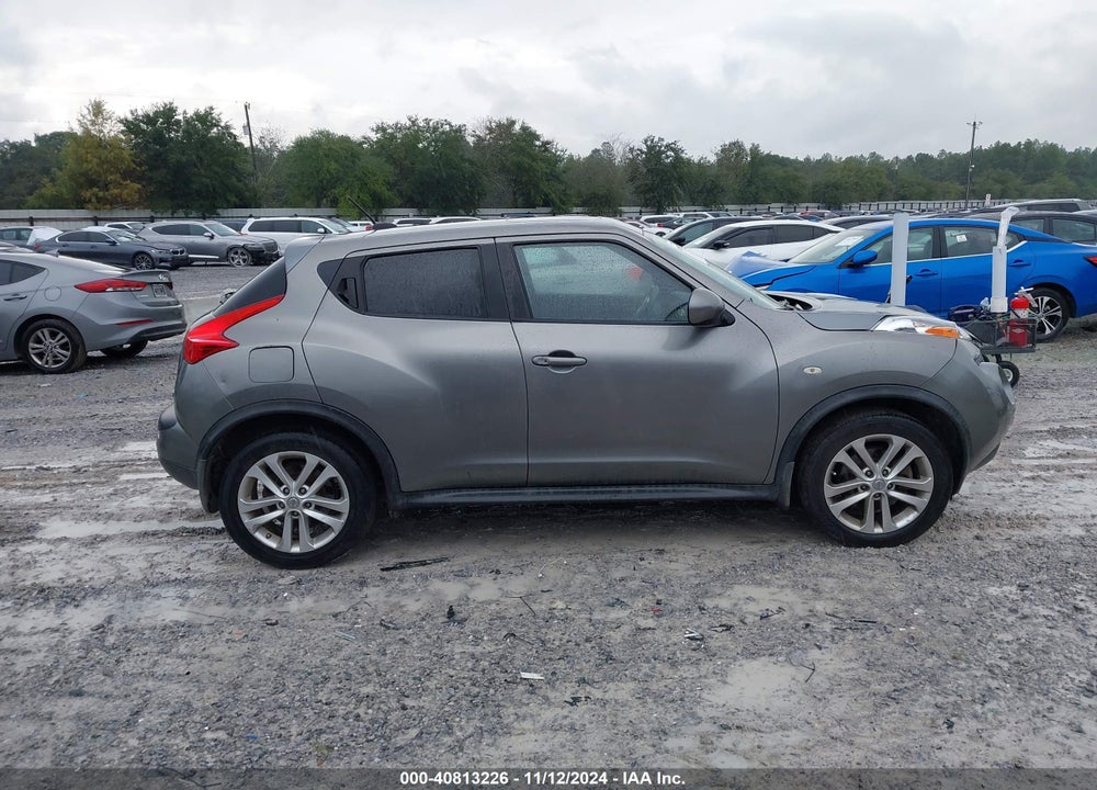 2011 NISSAN JUKE SV VIN: JN8AF5MR3BT005210