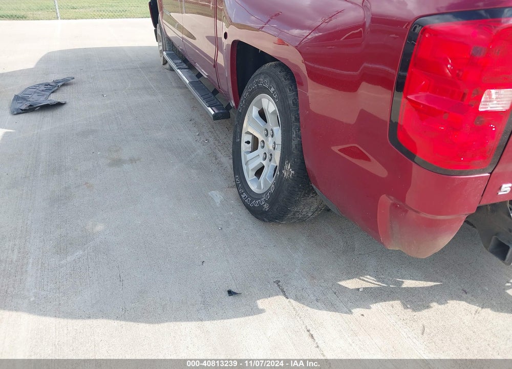 2018 CHEVROLET SILVERADO 1500 VIN: 3GCUKREC3JG204212