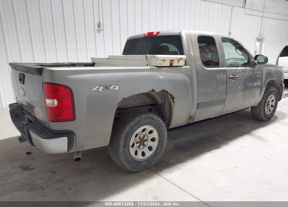 2008 CHEVROLET SILVERADO 1500 LT W/1LT VIN: 1GCEK19038Z290170