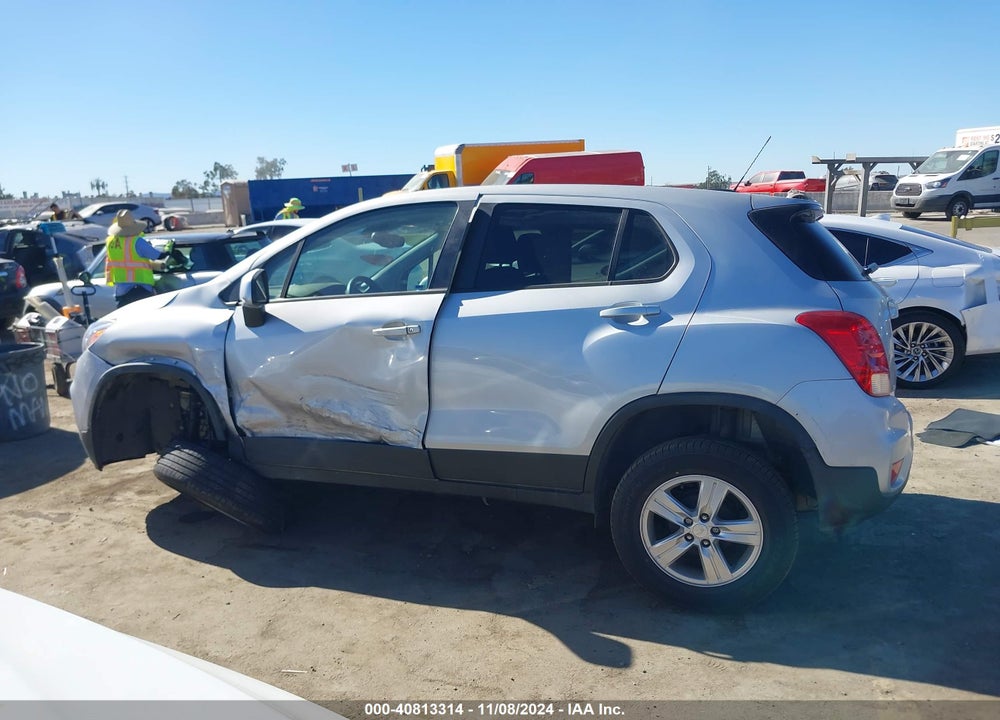 2019 CHEVROLET TRAX LS VIN: 3GNCJKSB3KL331964