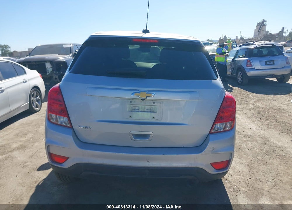 2019 CHEVROLET TRAX LS VIN: 3GNCJKSB3KL331964