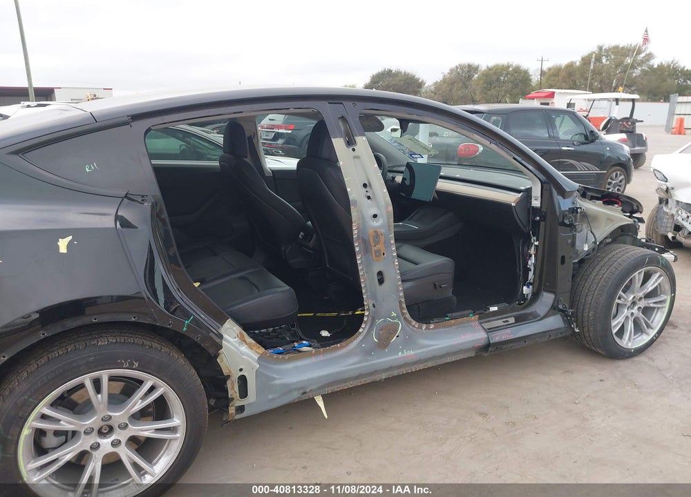 2021 TESLA MODEL Y LONG RANGE DUAL MOTOR ALL-WHEEL DRIVE VIN: 5YJYGDEE8MF281224