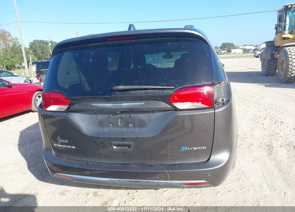 2018 CHRYSLER PACIFICA HYBRID TOURING L VIN: 2C4RC1L75JR157656